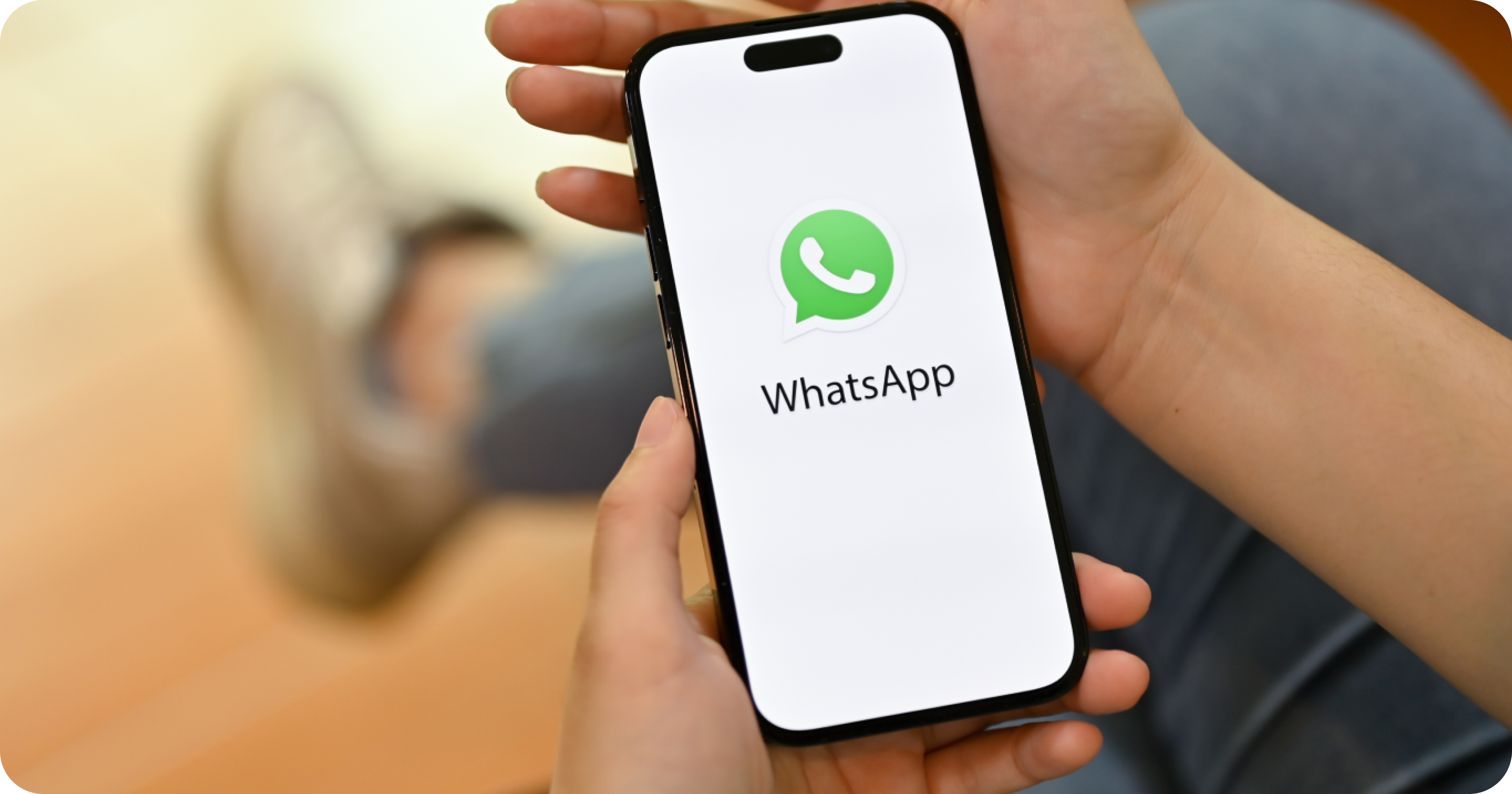 Como criar estratégias de prospecção ativa com o WhatsApp?